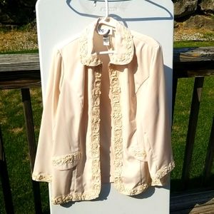 Cream Jacket size 1X Very Nice!
